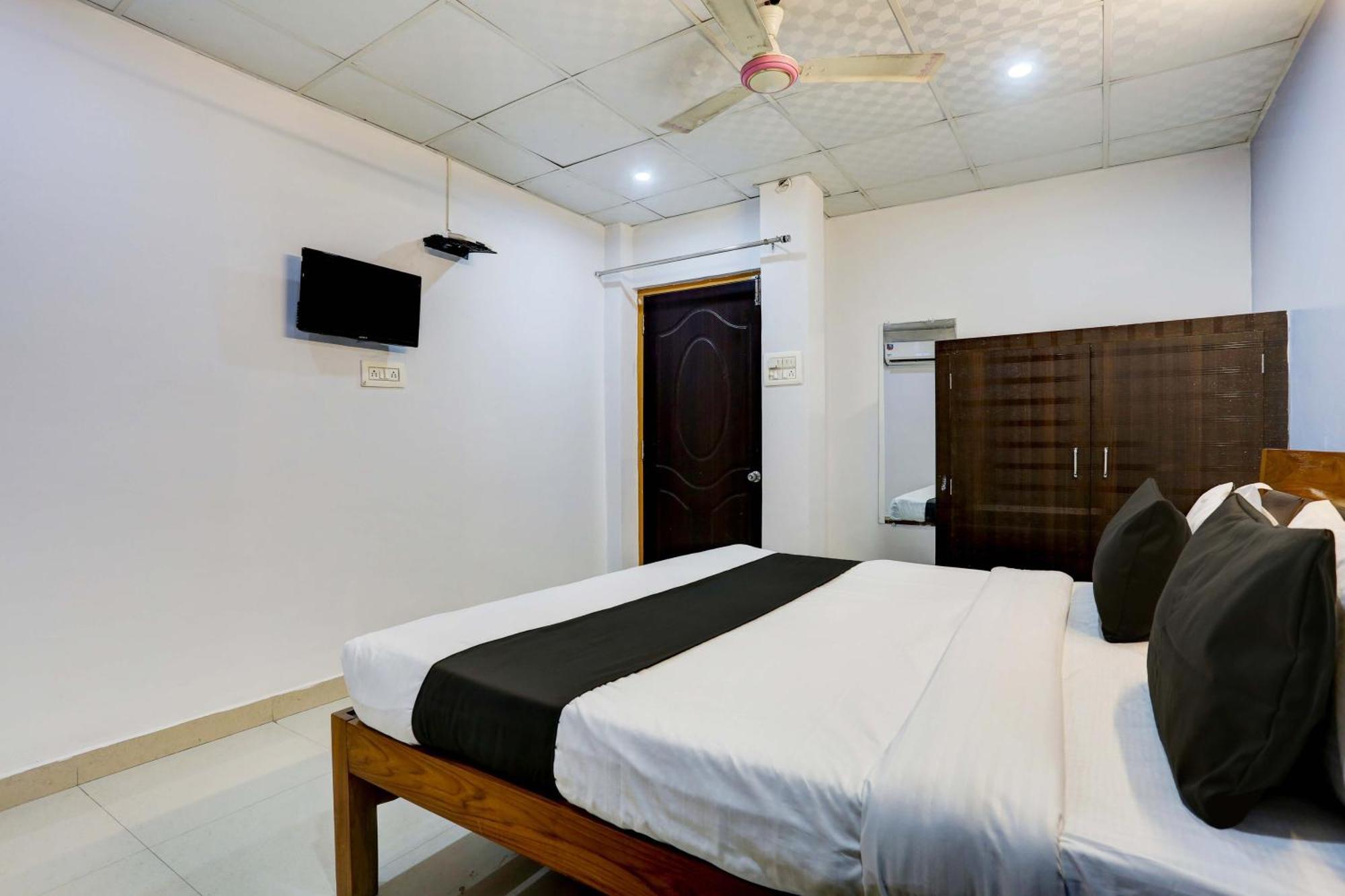 Collection O Hotel Moon Light Lucknow Exterior foto