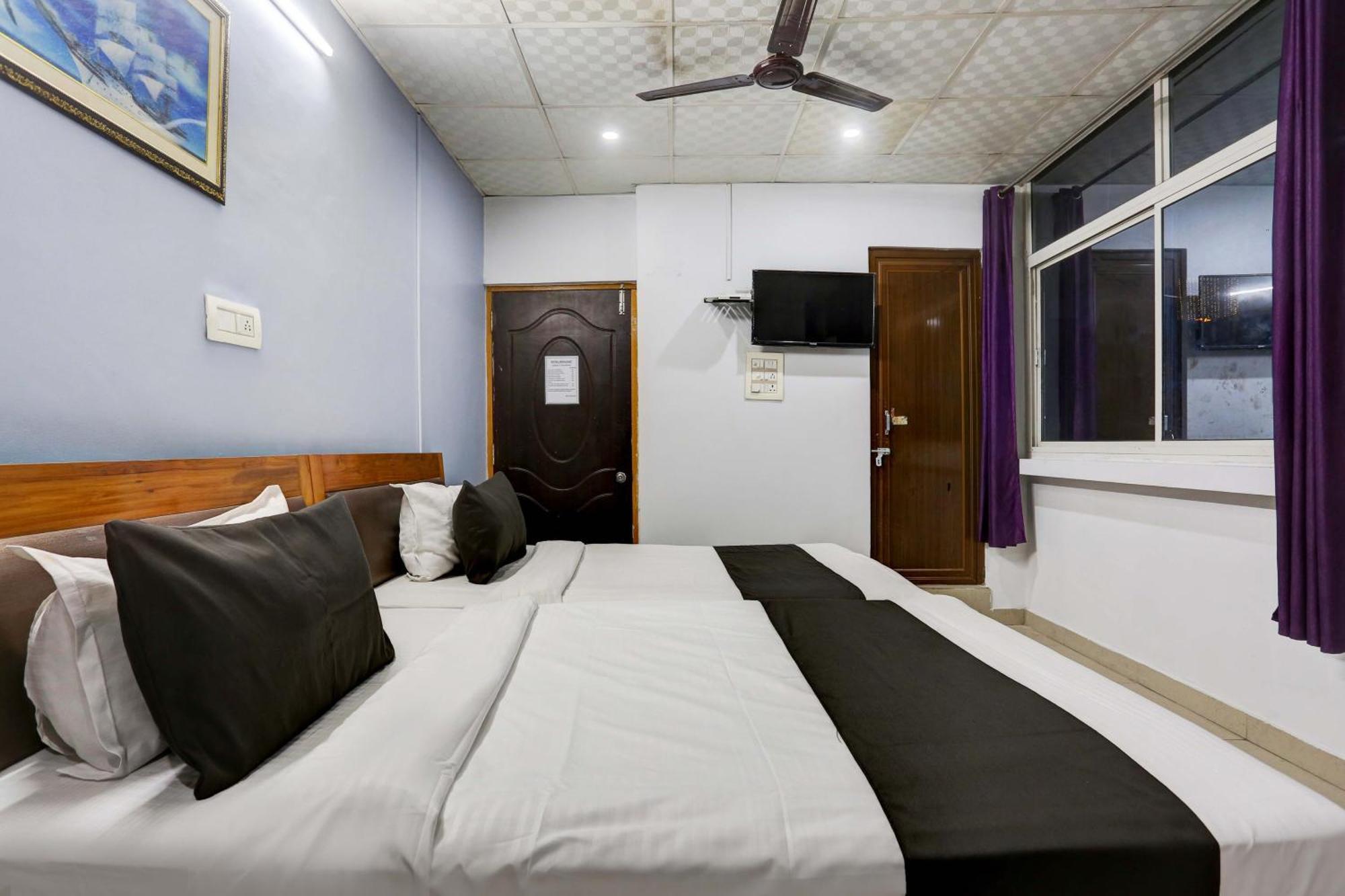 Collection O Hotel Moon Light Lucknow Exterior foto
